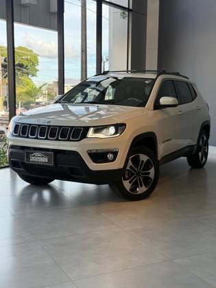 JEEP COMPASS 2.0 16V DIESEL LONGITUDE 4X4 AUTOMÁTICO JEEP COMPASS 2.0 16V DIESEL LONGITUDE 4X4 AUTOMÁTICO